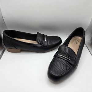 Clarks Collection Womens Black Textured Loafers Ultimate Comfort Low Heel Shoes